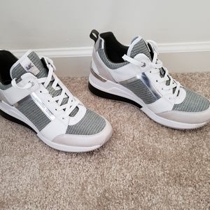 MK Georgie Glitter Chain Mesh & Leather Trainers 9